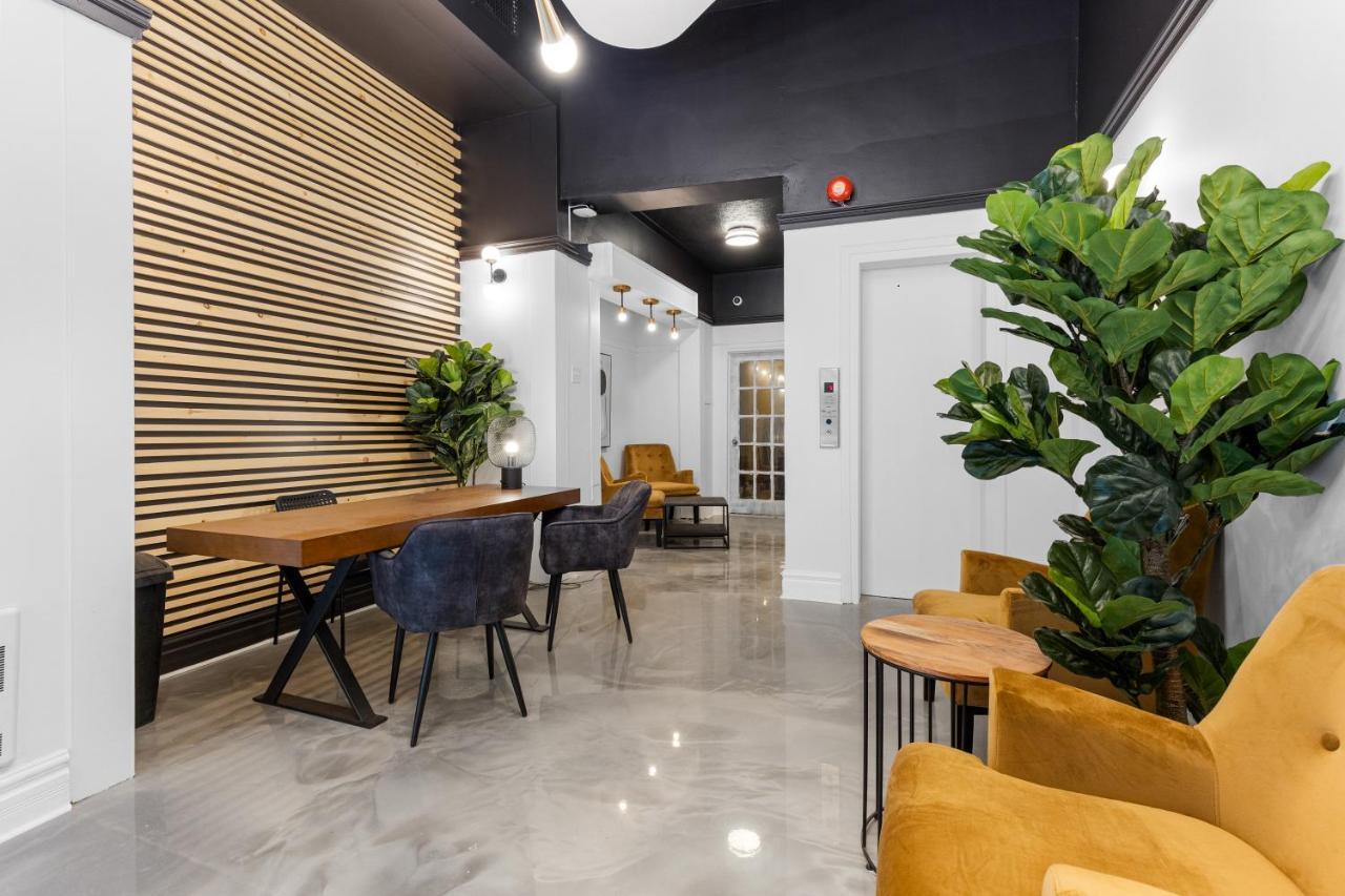 Le Sand & Stone Hotel Montréal Exteriör bild