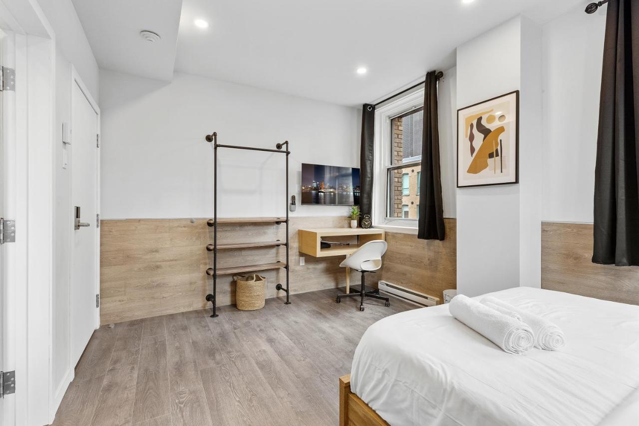 Le Sand & Stone Hotel Montréal Exteriör bild