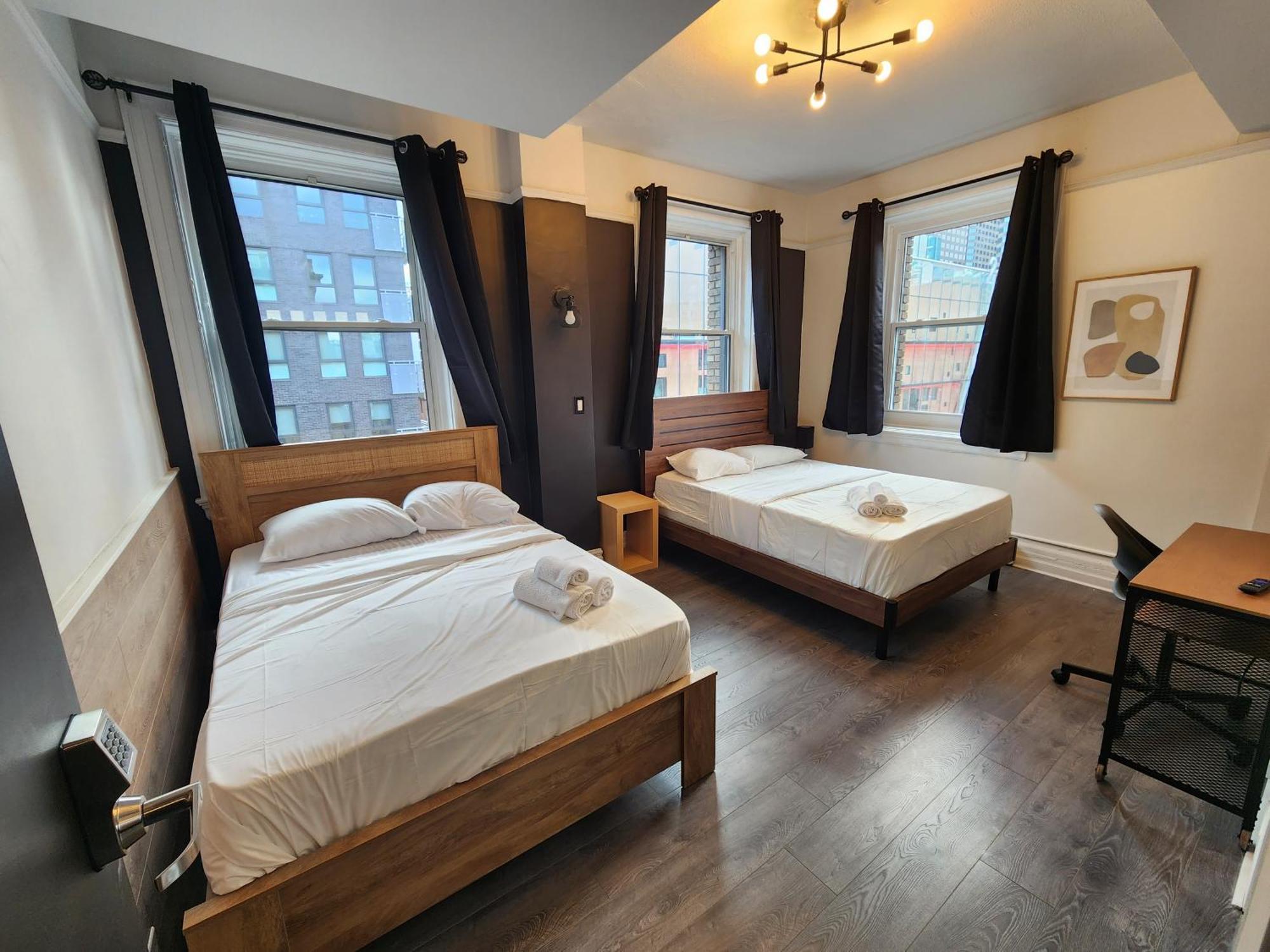 Le Sand & Stone Hotel Montréal Rum bild